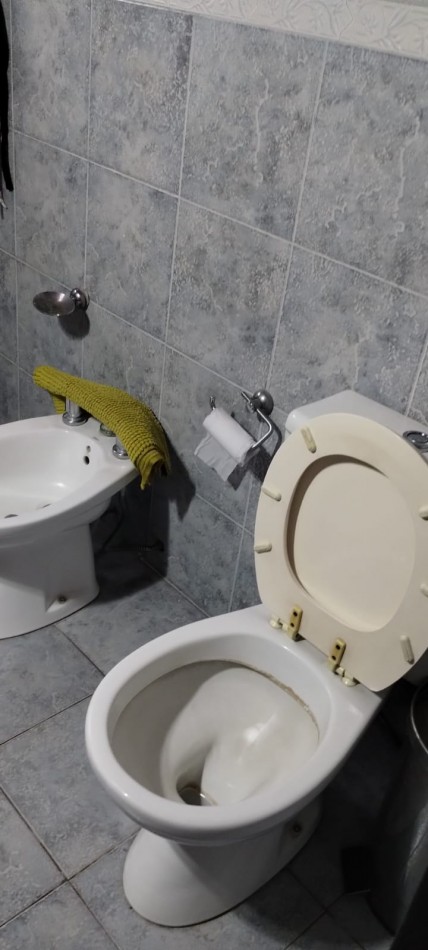 CASA EN VENTA EN MUÑIZ!!