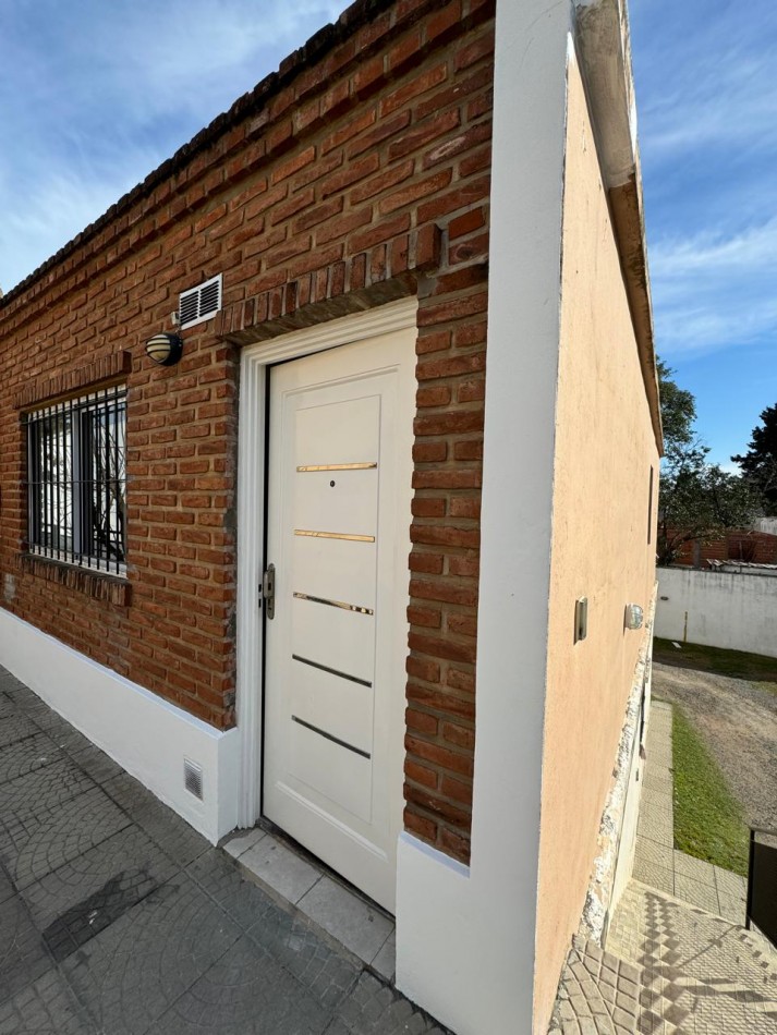 DEPARTAMENTO 2 AMBIENTES AMPLIO EN VENTA