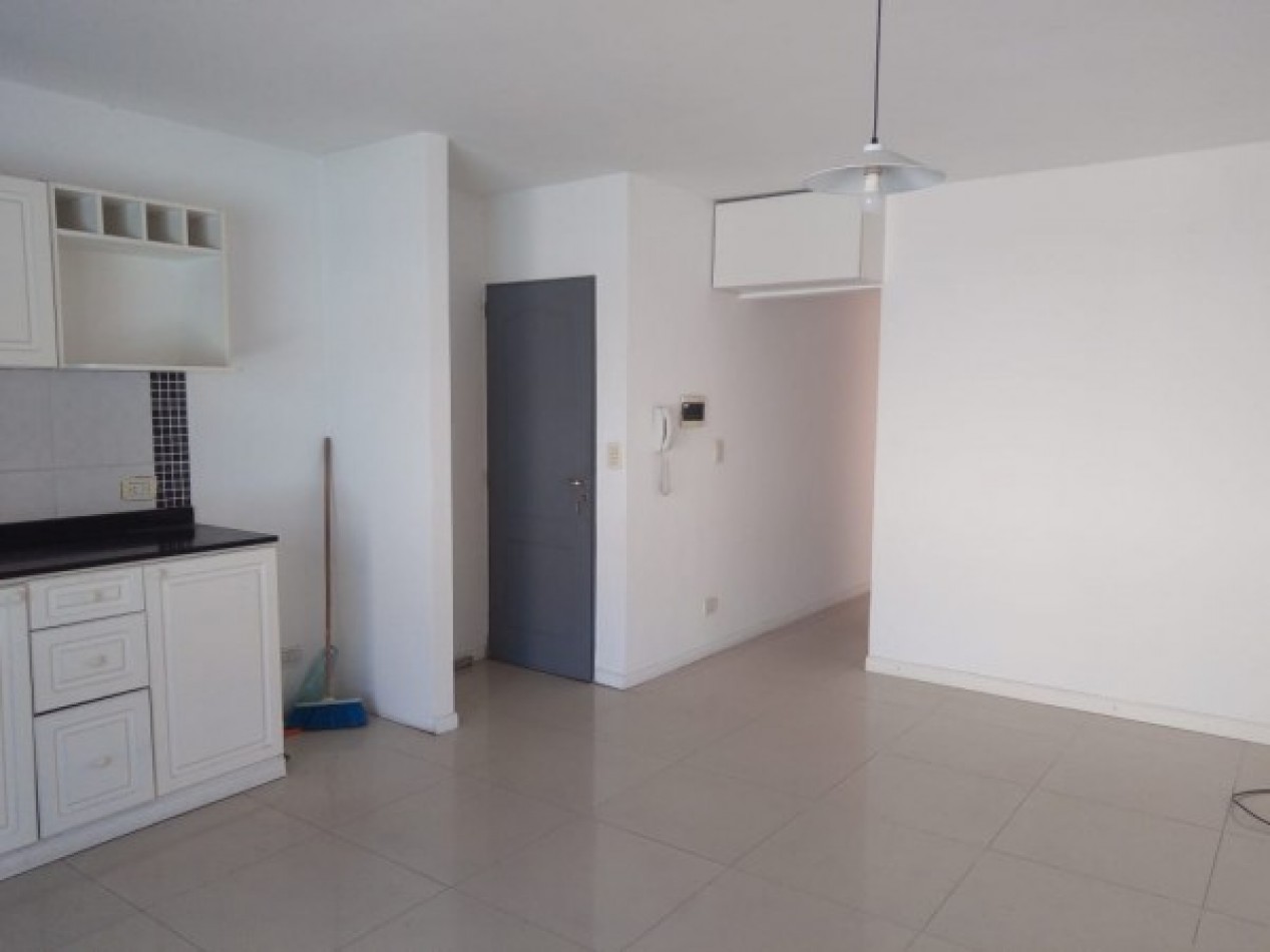DEPARTAMENTO 3 AMBIENTES EN MUÑIZ