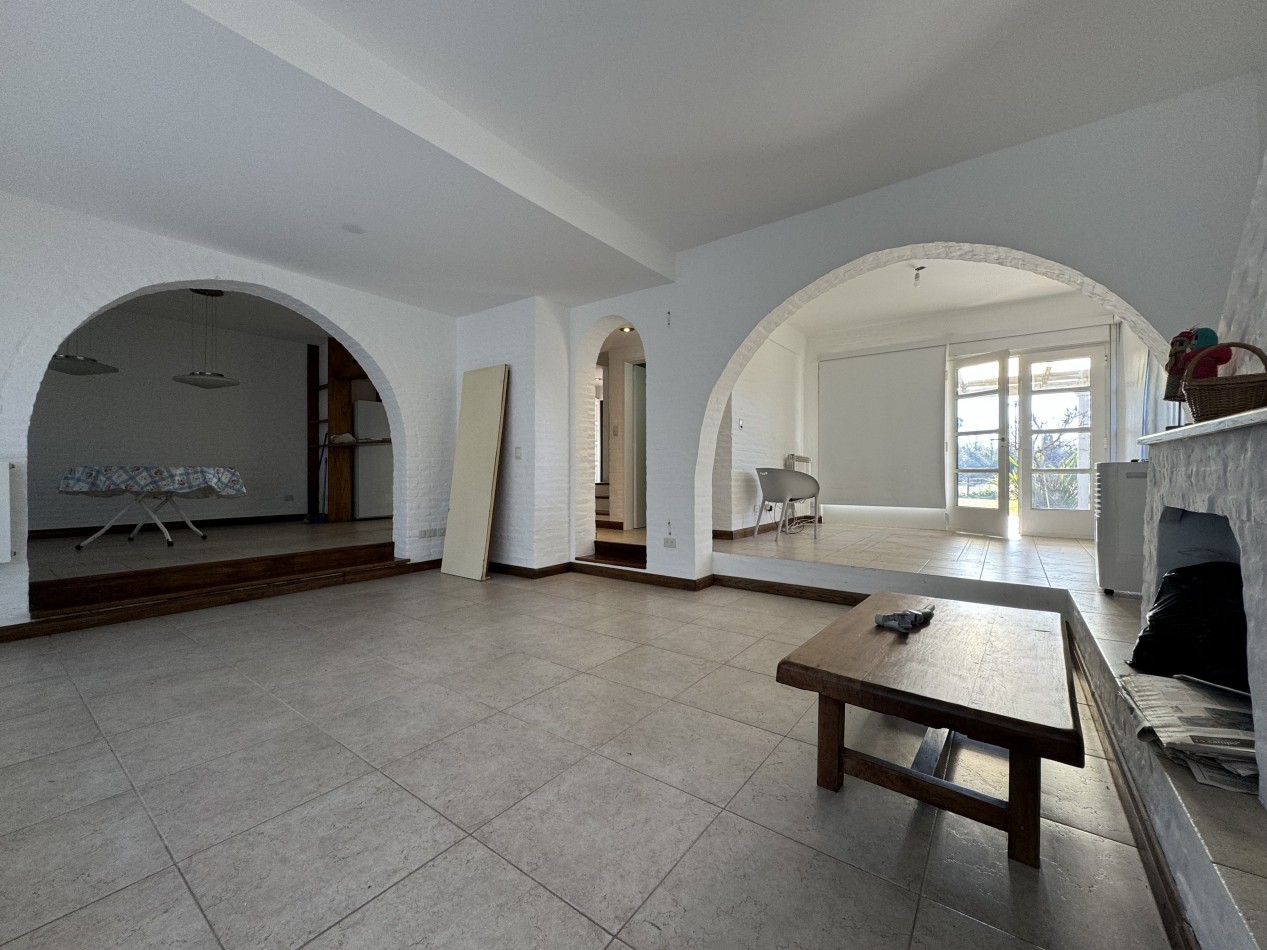  Casa a la Venta en San Miguel de Ghiso