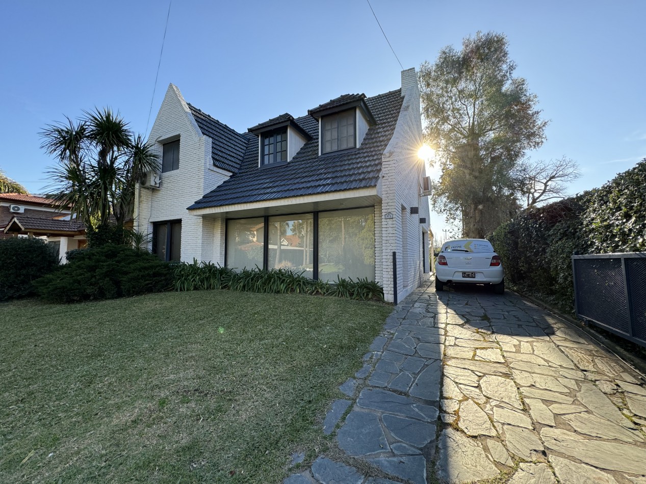  Casa a la Venta en San Miguel de Ghiso