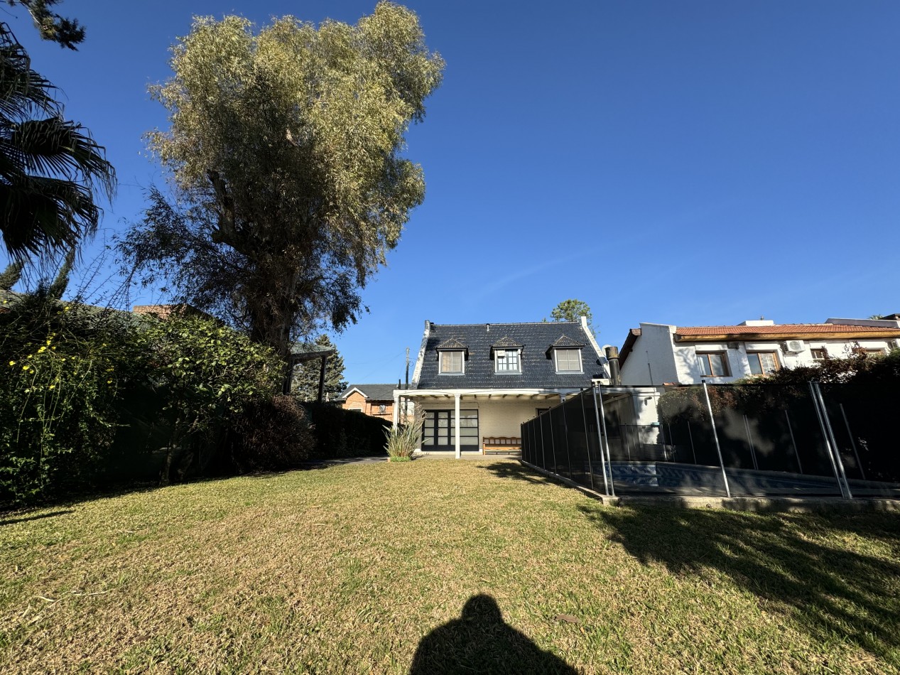  Casa a la Venta en San Miguel de Ghiso