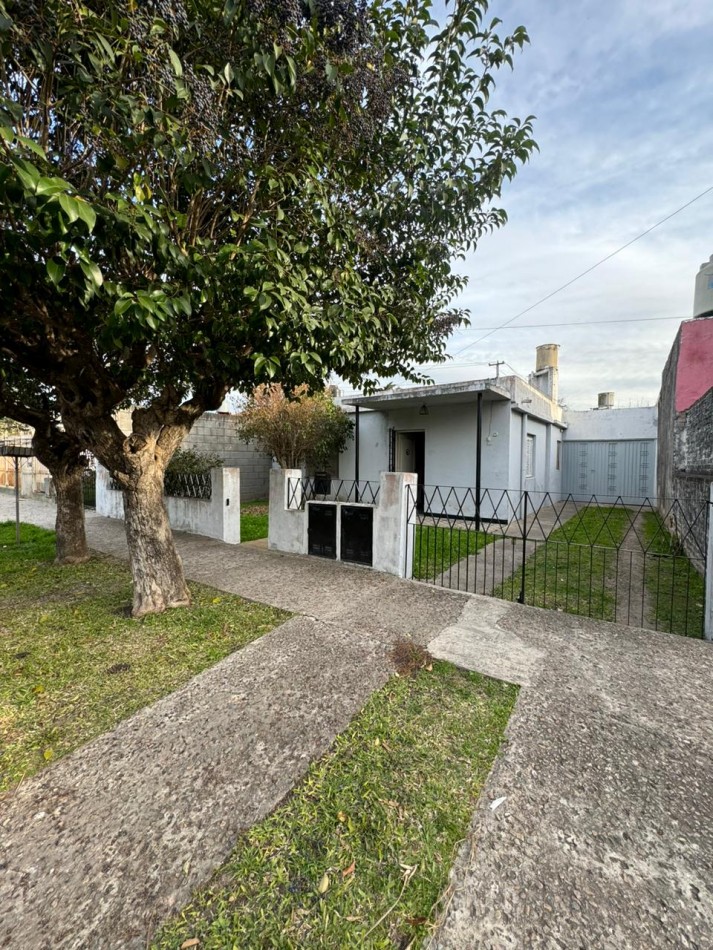 2 CASAS EN VENTA EN BELLA VISTA