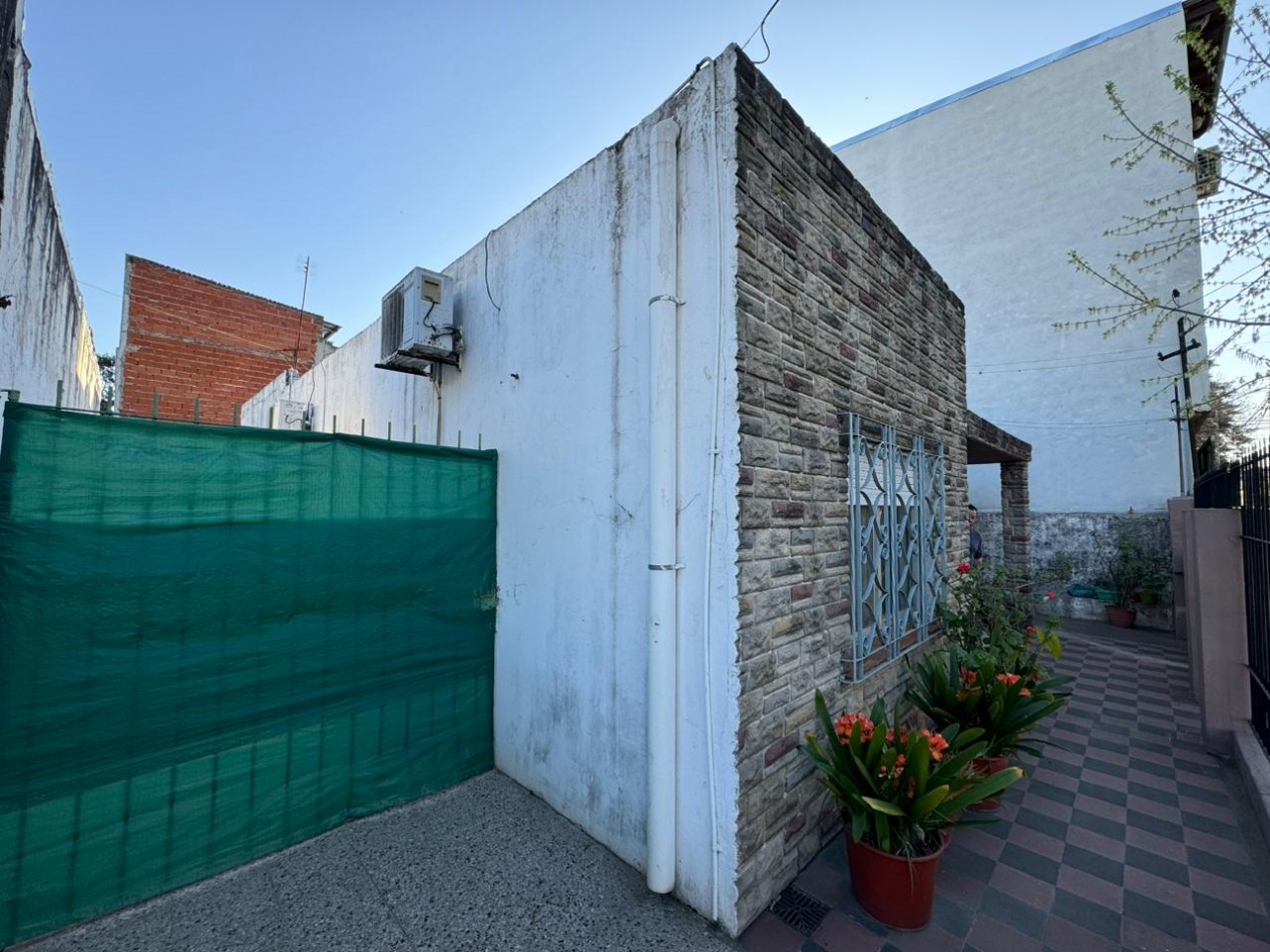 2 CASAS EN VENTA EN BELLA VISTA
