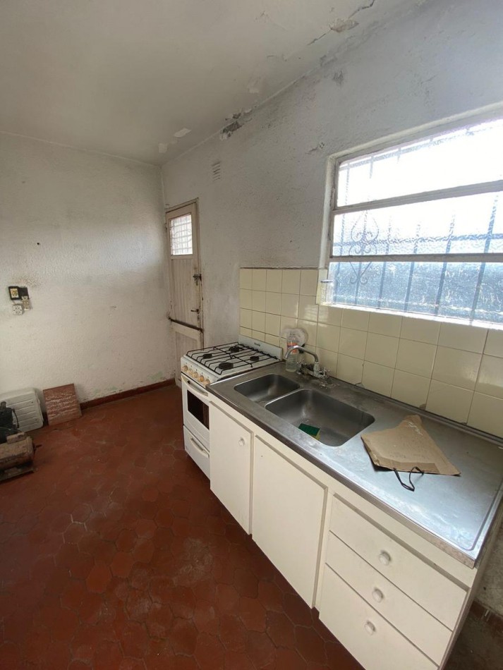 CASA EN VENTA EN LOS POLVORINES