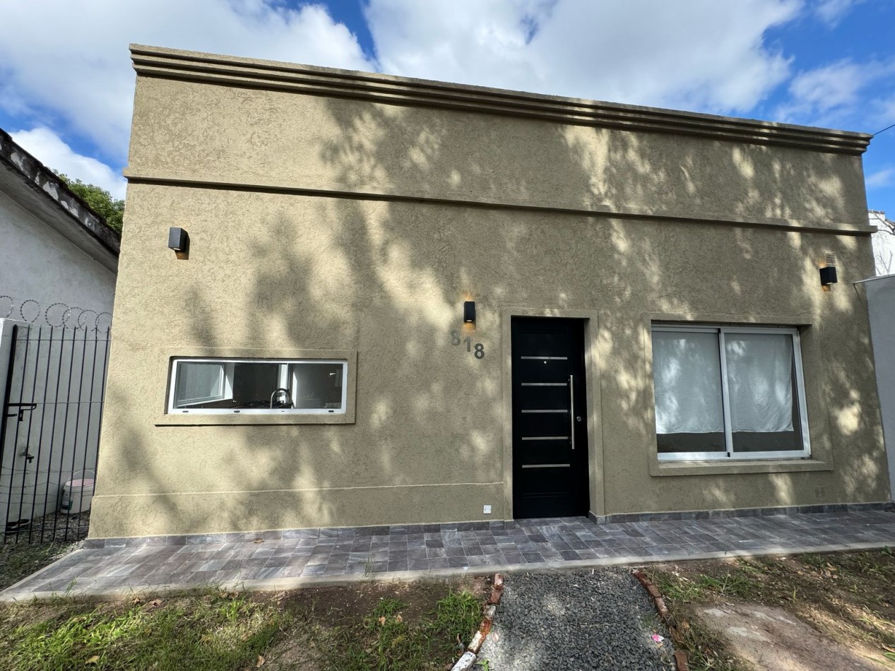 CASA REFACCIONADA A NUEVA EN VENTA EN BELLA VISTA