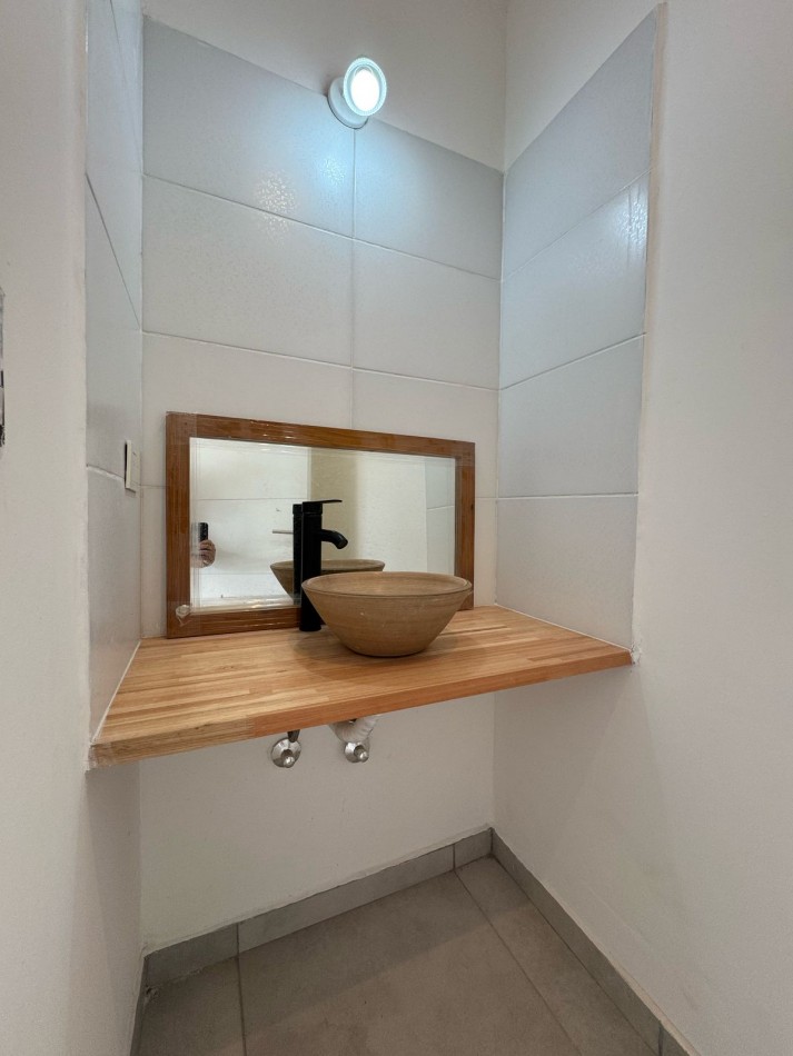 CASA REFACCIONADA A NUEVA EN VENTA EN BELLA VISTA