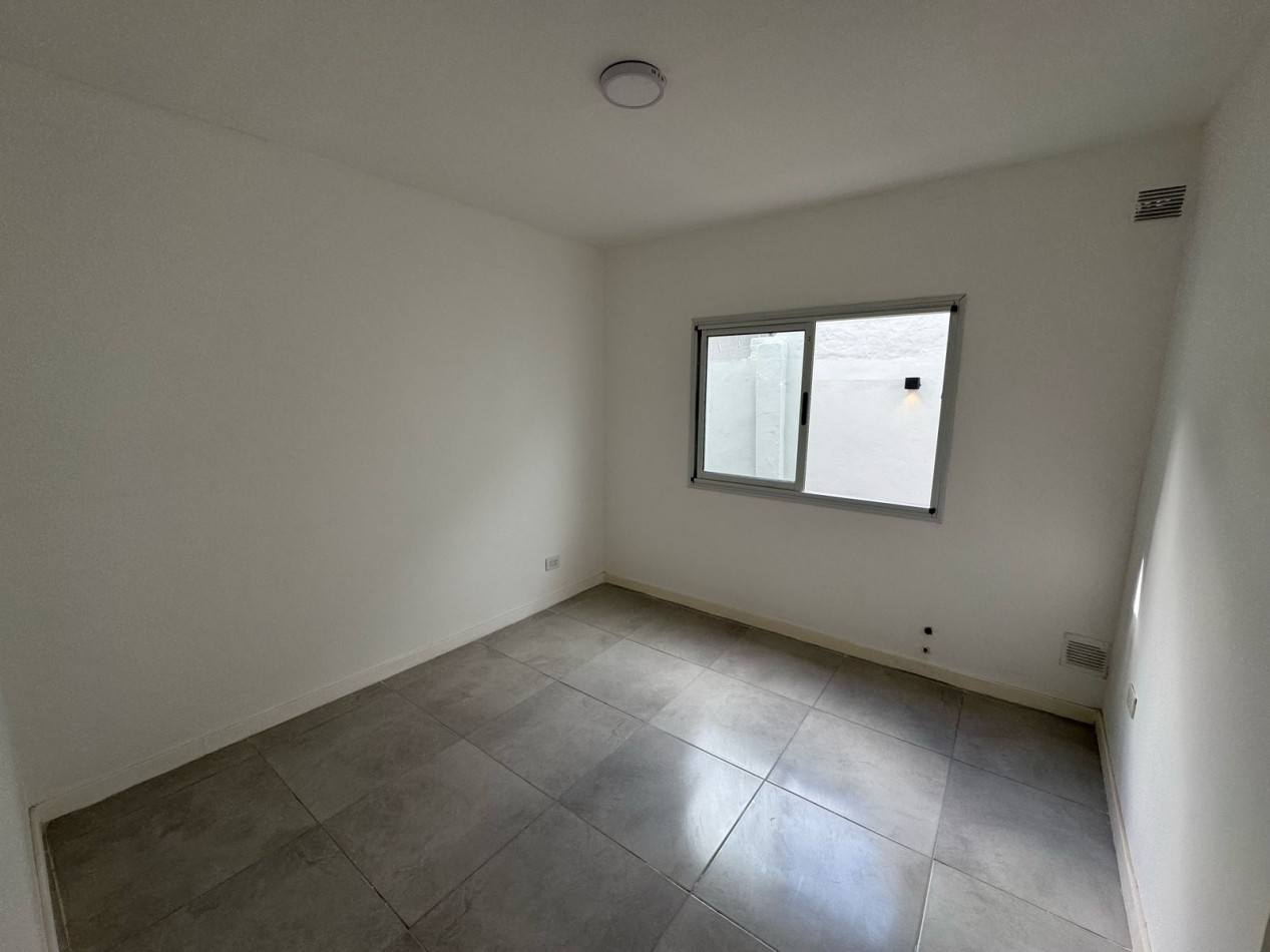 CASA REFACCIONADA A NUEVA EN VENTA EN BELLA VISTA