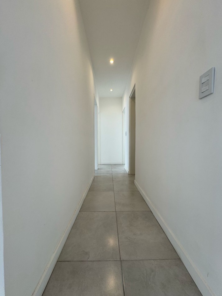 CASA REFACCIONADA A NUEVA EN VENTA EN BELLA VISTA