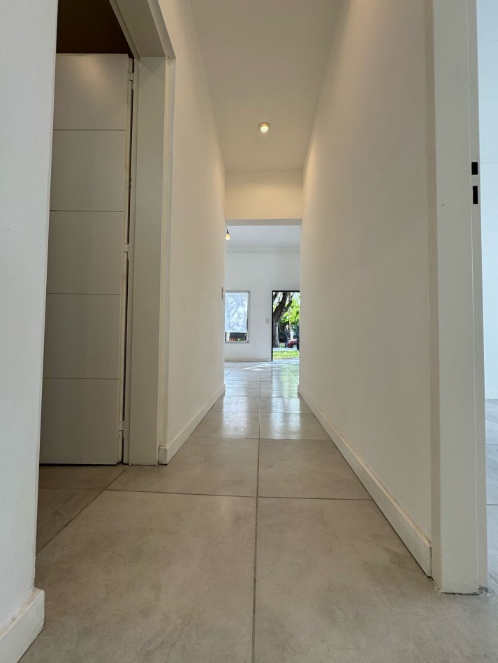 CASA REFACCIONADA A NUEVA EN VENTA EN BELLA VISTA