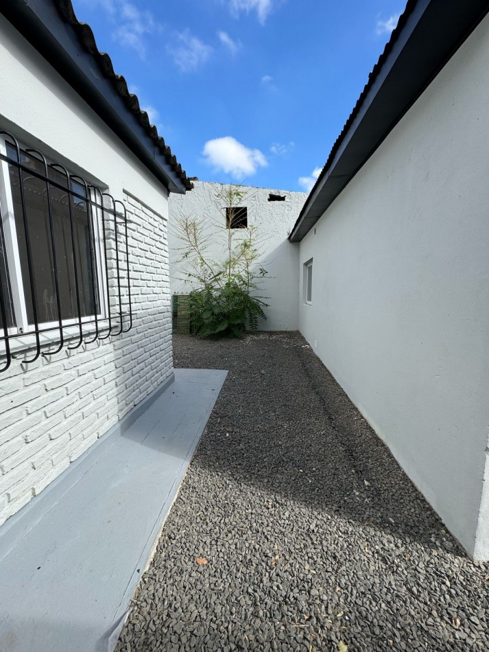 CASA REFACCIONADA A NUEVA EN VENTA EN BELLA VISTA