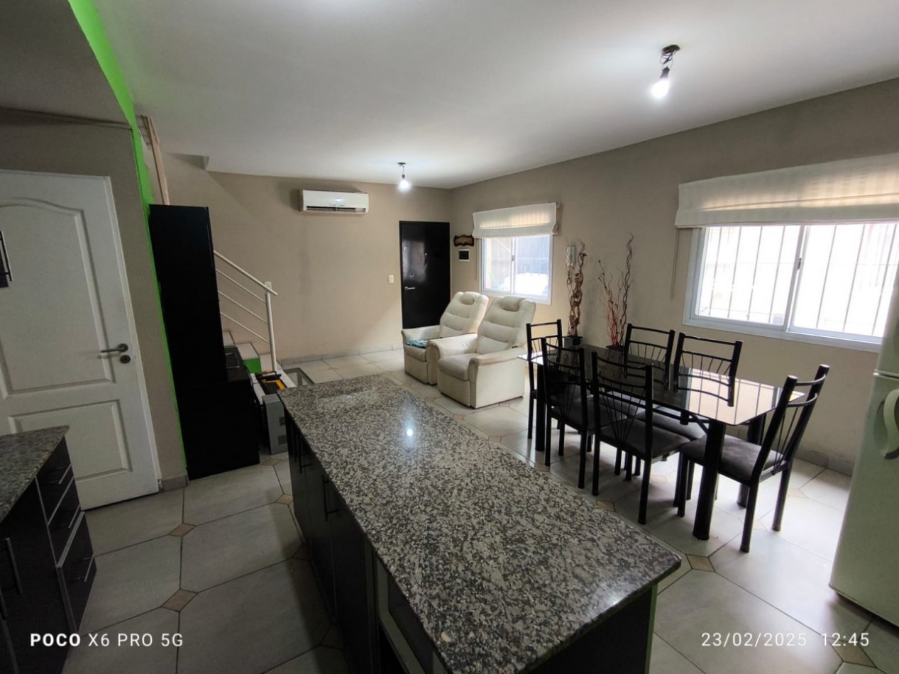 DUPLEX EN VENTA EN MUÑIZ