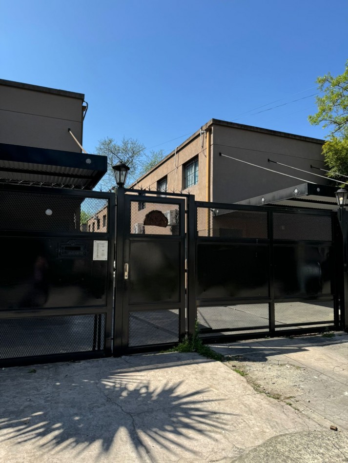 DUPLEX EN VENTA EN MUÑIZ