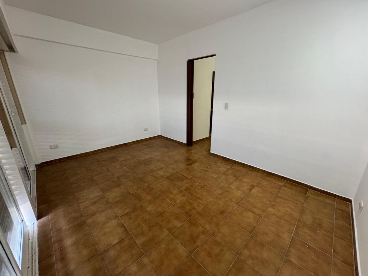 DEPARTAMENTO 2 AMBIENTES U.F 14 EN VENTA EN COMPLEJO!!