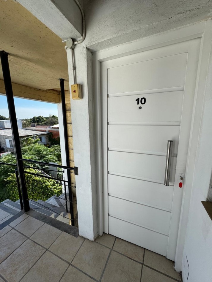 DEPARTAMENTO 2 AMBIENTES U.F 10 EN VENTA EN COMPLEJO!!