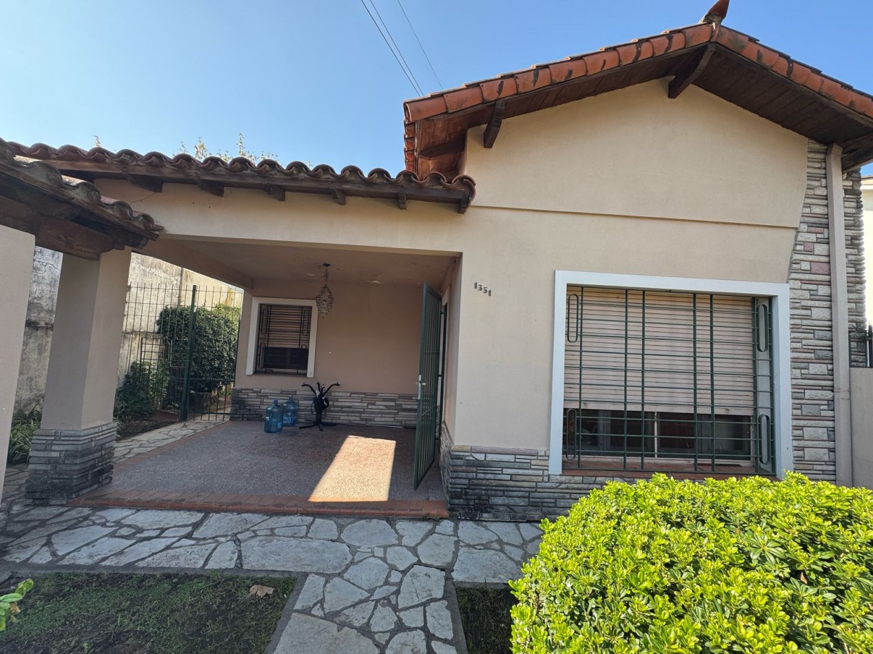 2 CASAS EN VENTA EN BELLA VISTA!!