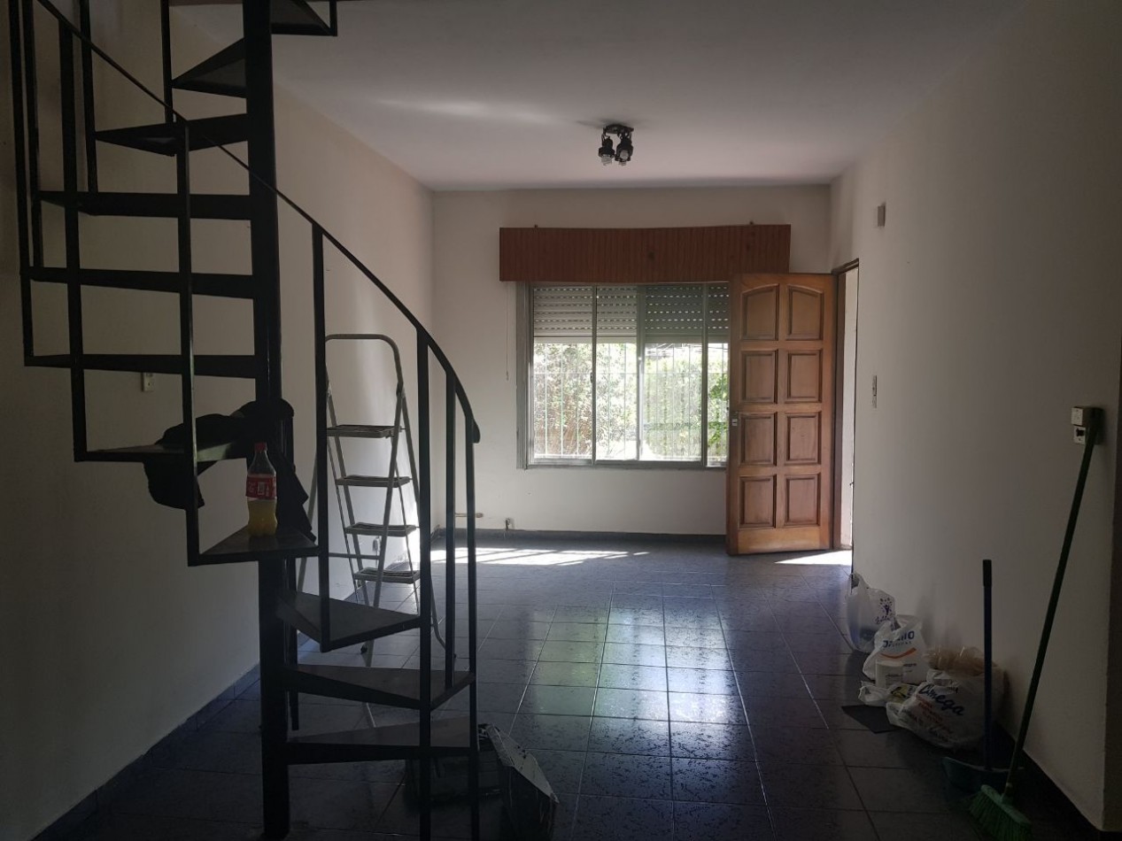 2 CASAS EN VENTA EN BELLA VISTA!!