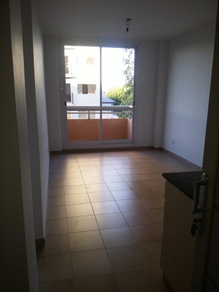 DEPARTAMENTO EN ALQUILER EN MUÑIZ