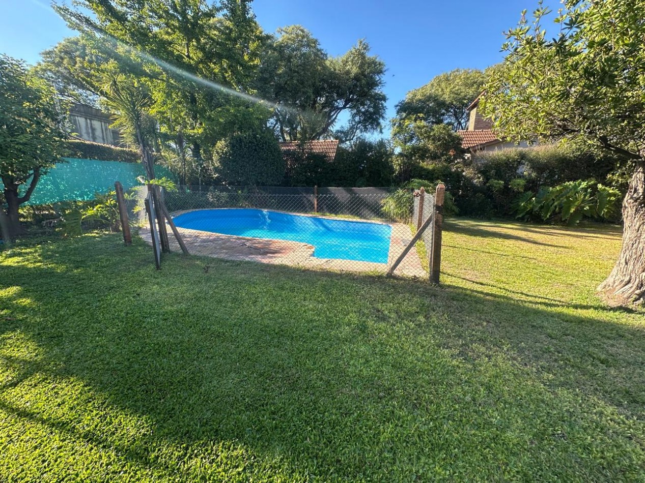 CASA EN VENTA EN BELLA VISTA