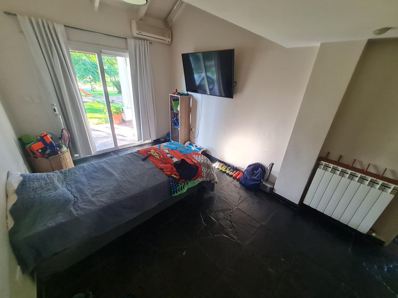 CASA EN VENTA EN PILAR