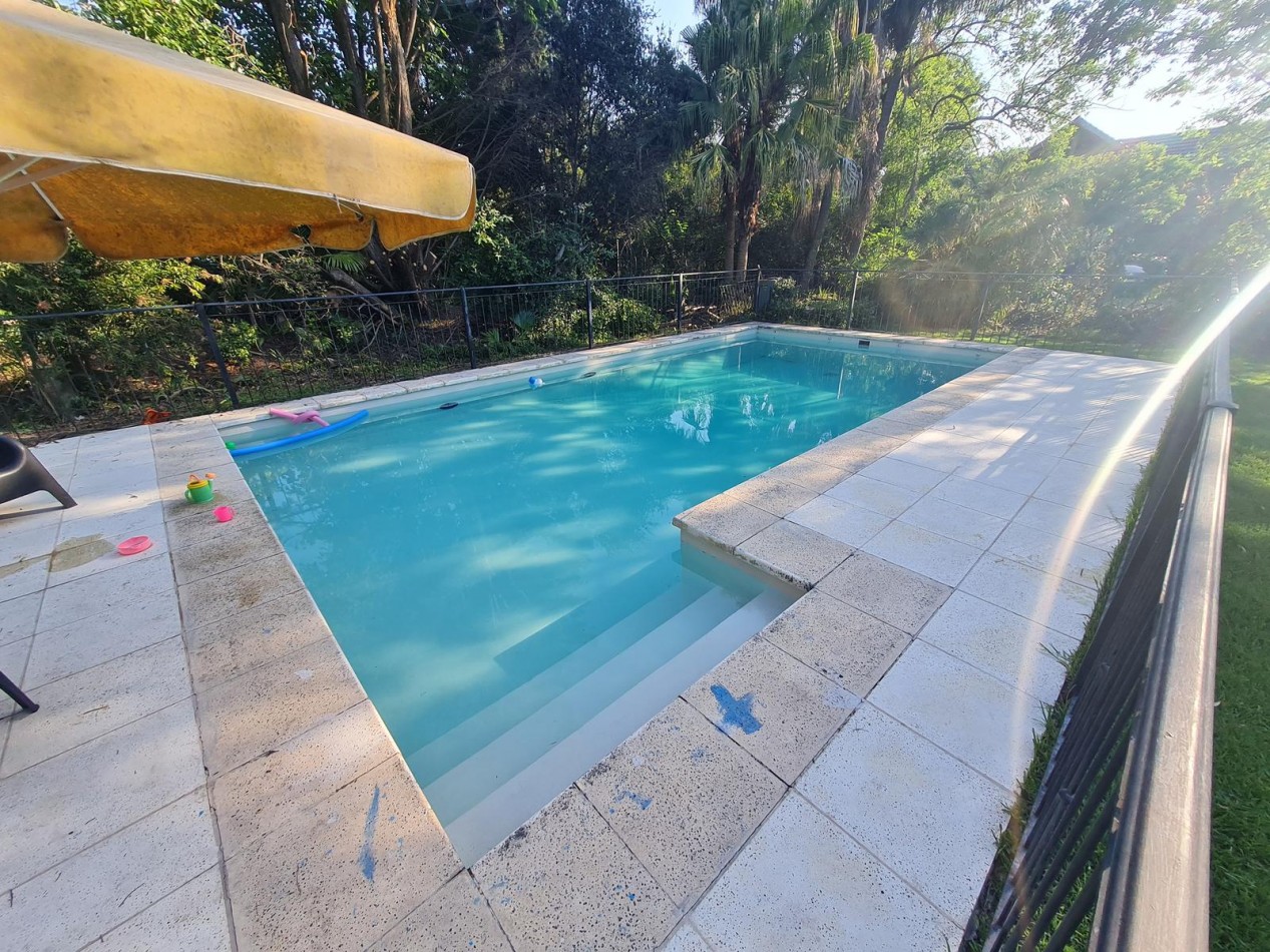 CASA EN VENTA EN PILAR