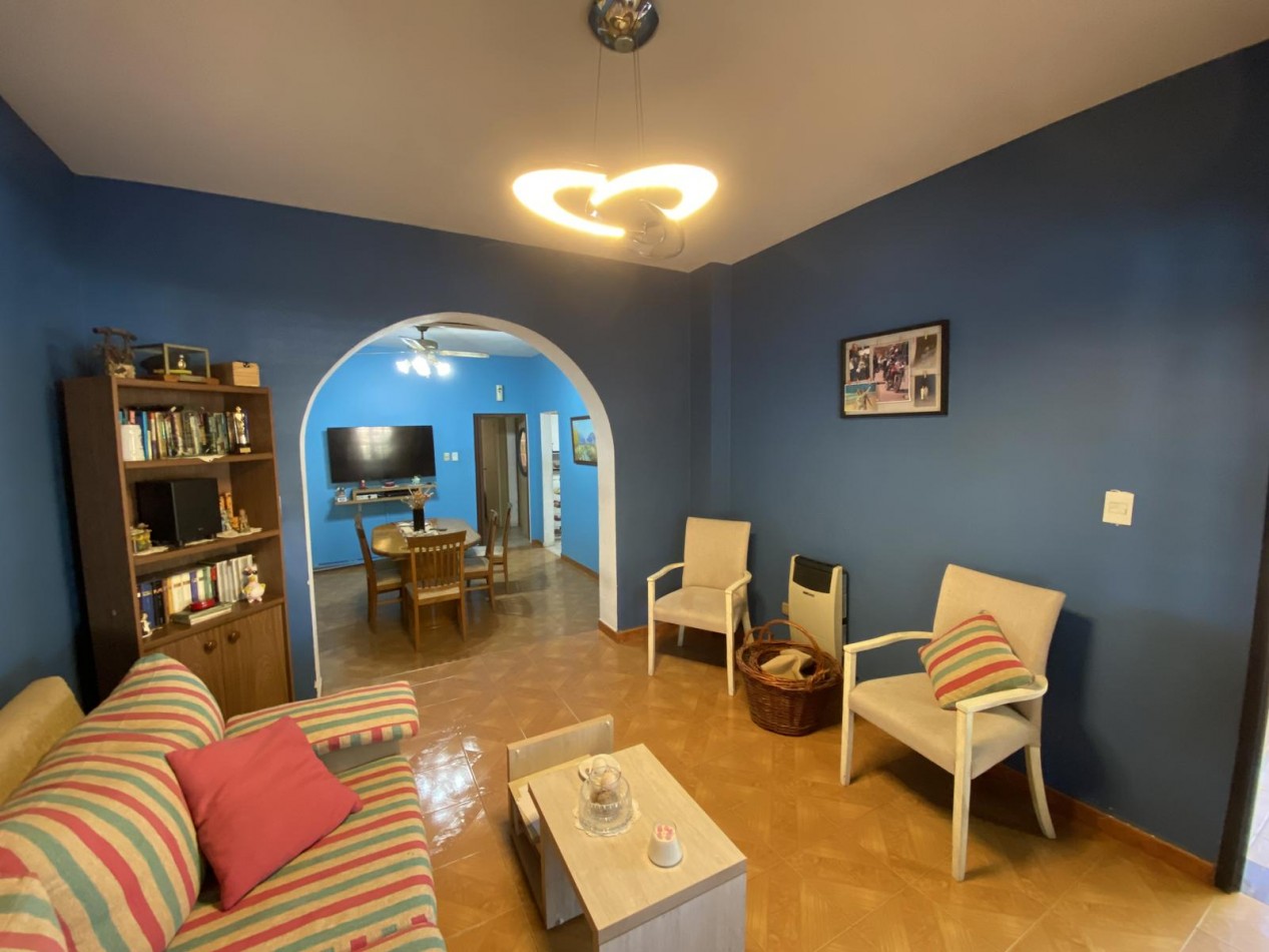 CASA EN VENTA EN BELLA VISTA