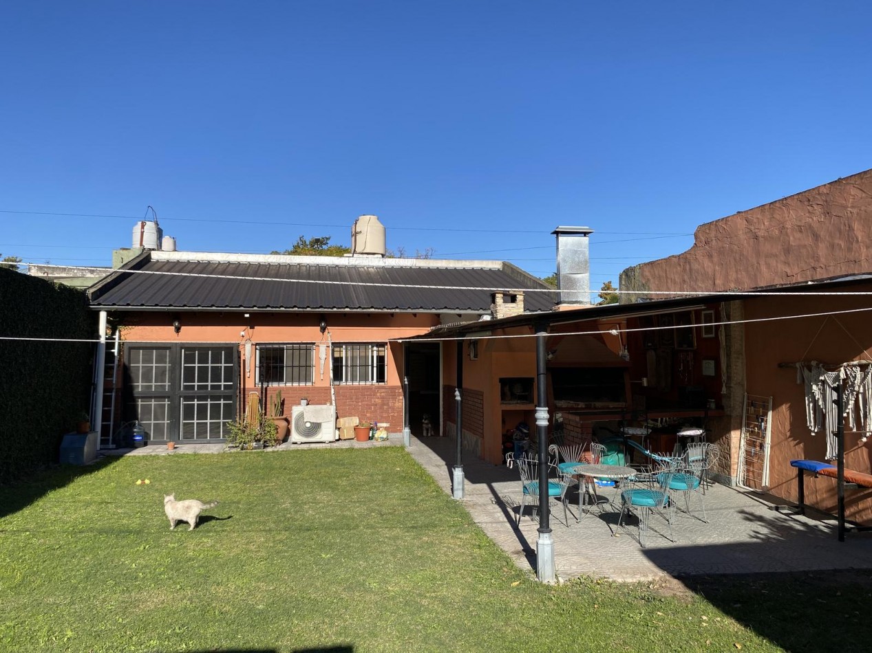 CASA EN VENTA EN BELLA VISTA