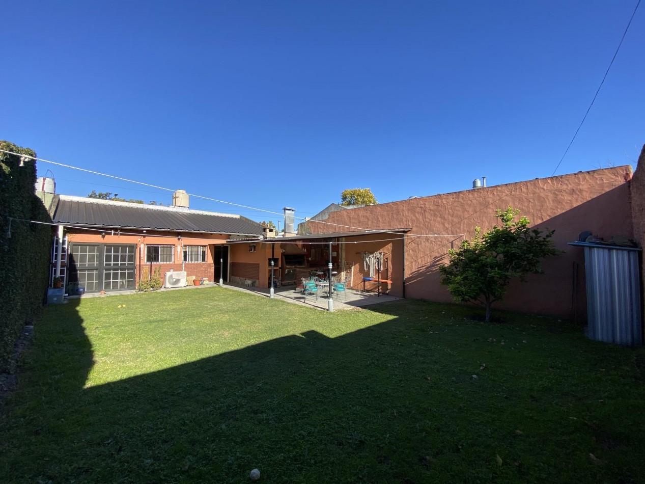 CASA EN VENTA EN BELLA VISTA