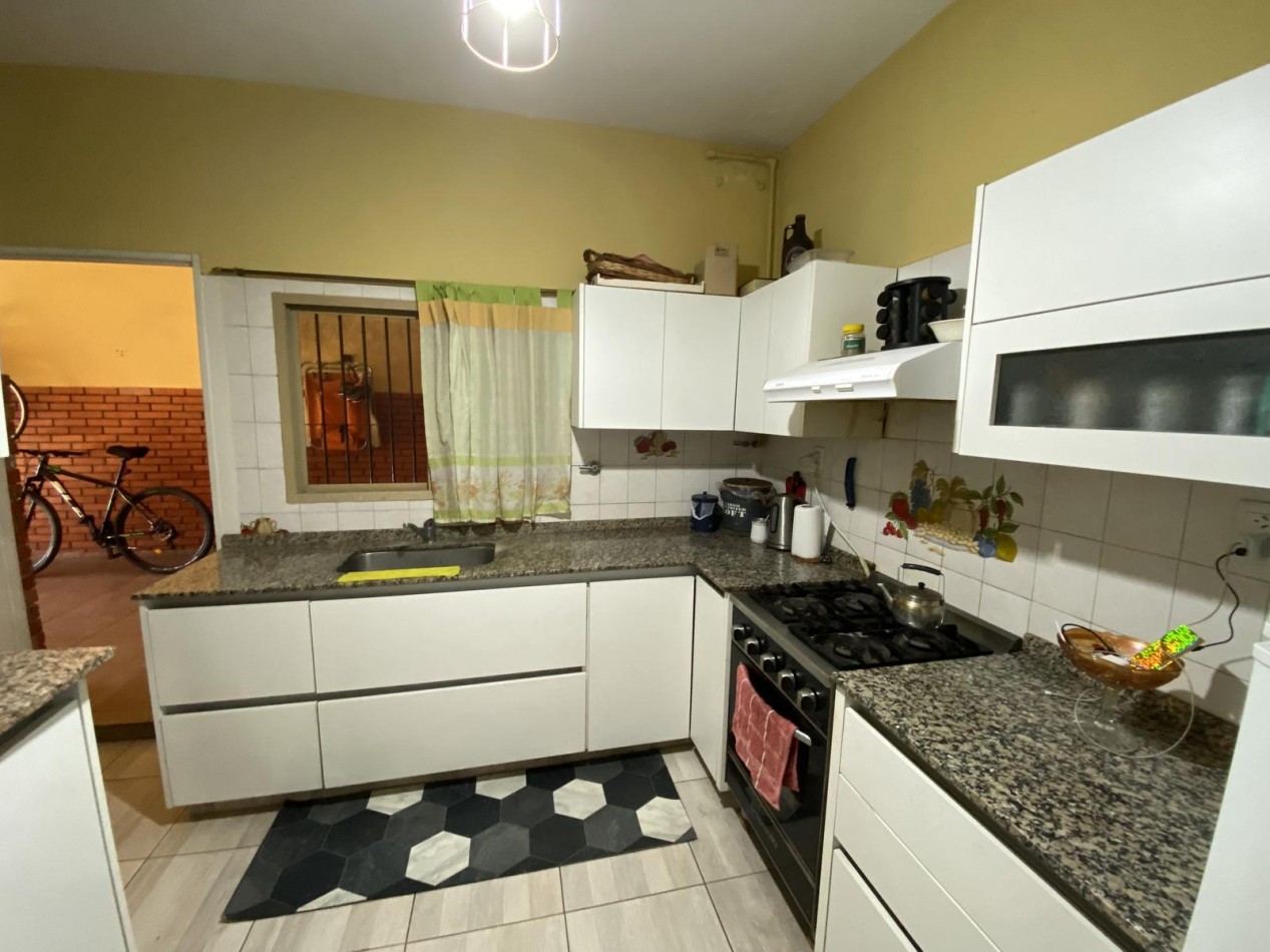 CASA EN VENTA EN BELLA VISTA