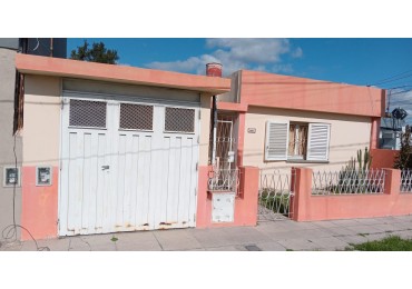 CASA EN VENTAS EN JOSE C PAZ