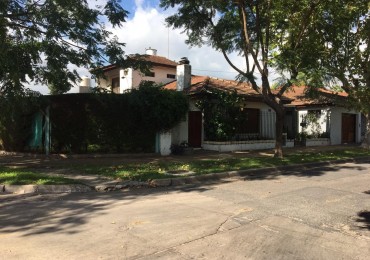 CHALET EN VENTA EN BELLA VISTA