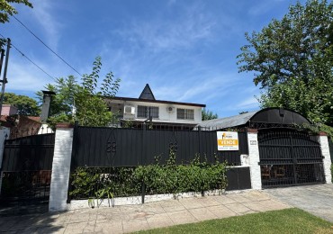 2 CASAS DE 4 AMBIENTES A LA VENTA EN BELLA VISTA